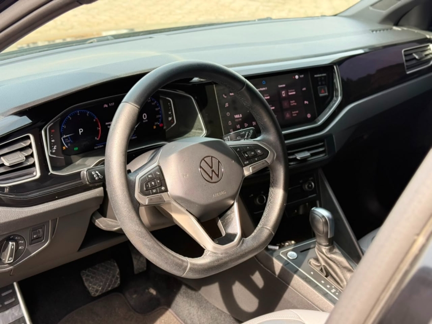 volkswagen nivus 1.0 200 tsi total flex highline automatico 4p 20216