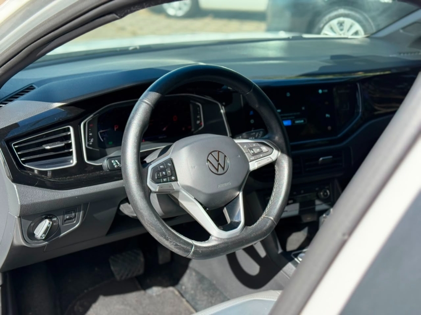 volkswagen nivus 1.0 200 tsi total flex highline automatico 4p 20216