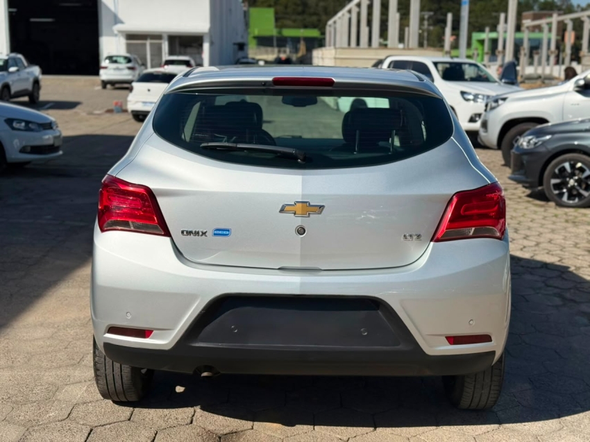 chevrolet onix 1.4 mpfi ltz 8v flex 4p automatico 20184