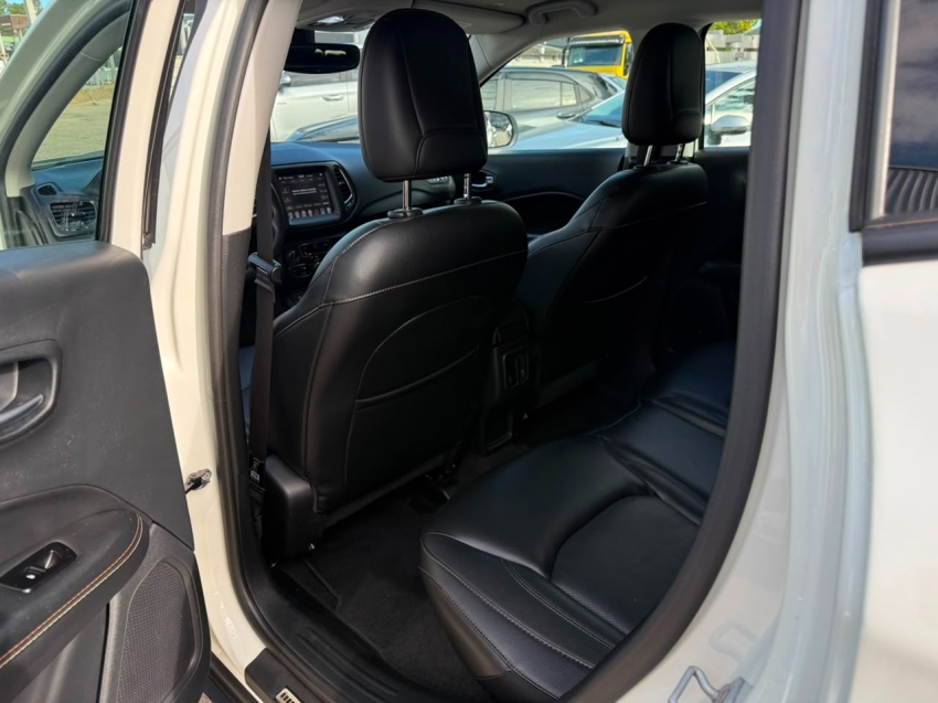 jeep compass 2.0 16v flex longitude automatico 1.9 4p 20219