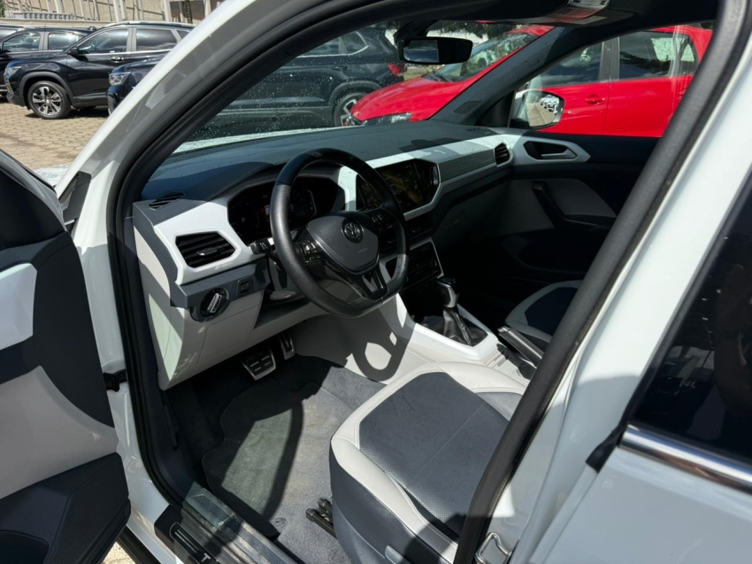 volkswagen t-cross 1.4 250 tsi total flex highline automatico 1.3 4p 20216