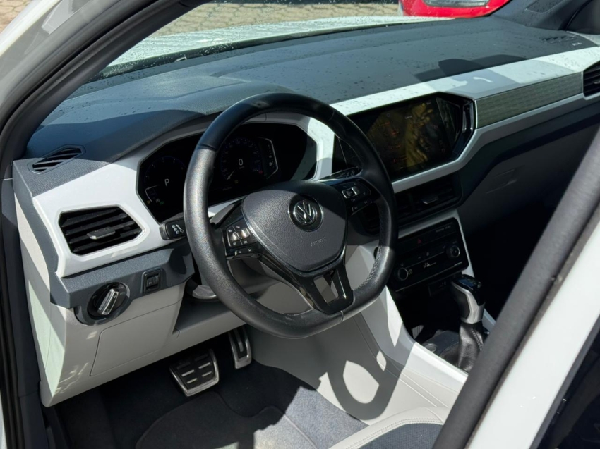 volkswagen t-cross 1.4 250 tsi total flex highline automatico 1.3 4p 20217