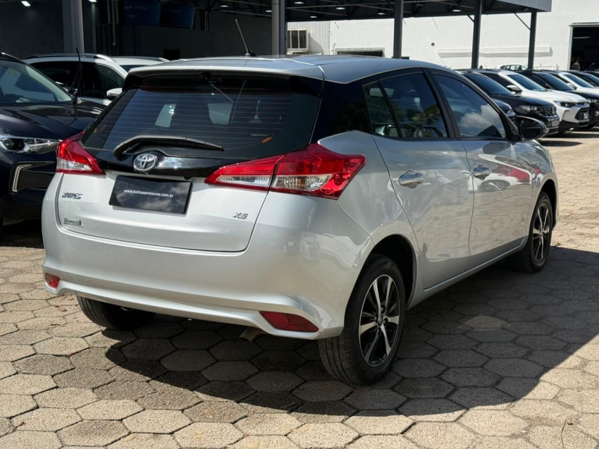 toyota yaris 1.5 16v flex xs connect multidrive 1.4 4p automatico 20205