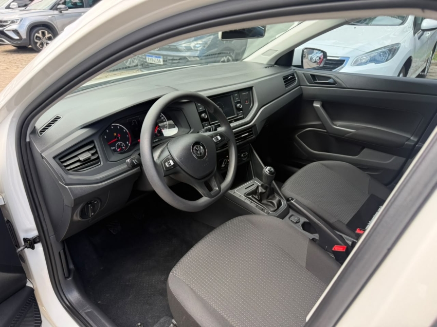 volkswagen polo 1.0 mpi total flex manual 4p automatico 20228