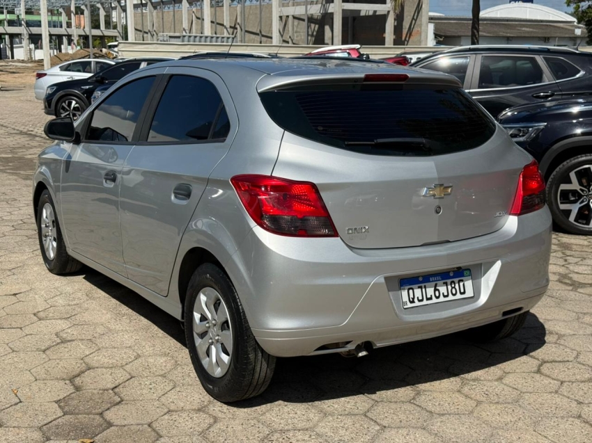 chevrolet onix 1.0 mpfi joy 8v flex 4p manual 20193