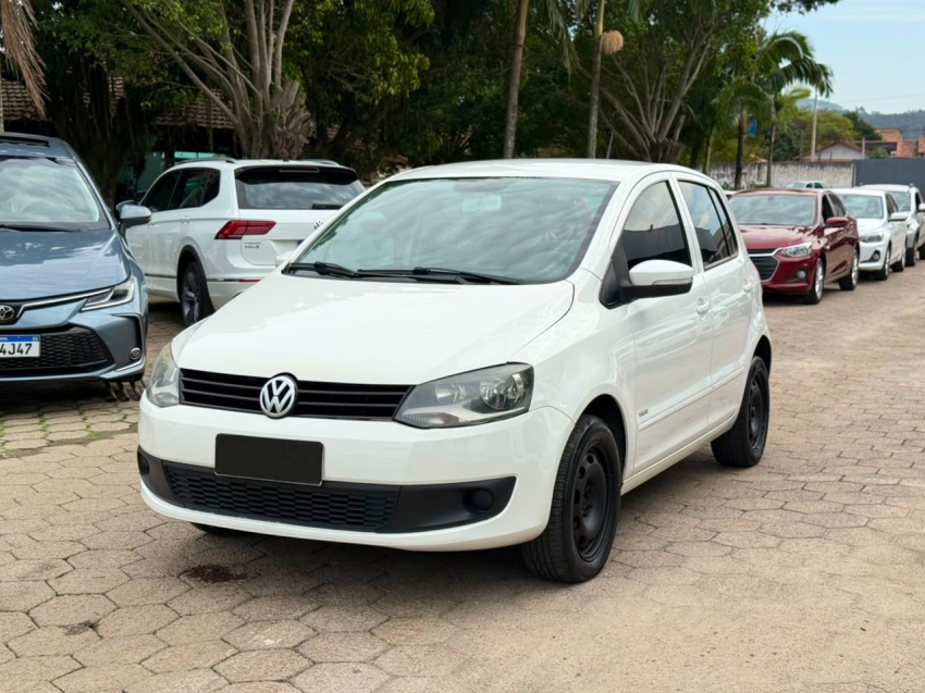 volkswagen fox 1.0 mi 8v flex 4p manual 20112