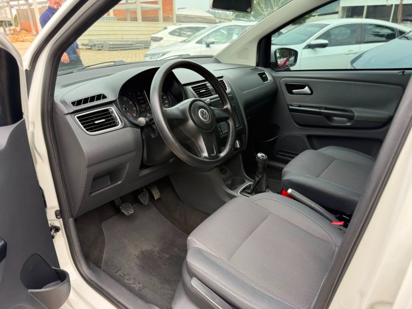 volkswagen fox 1.0 mi 8v flex 4p manual 20118