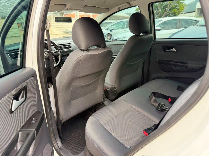 volkswagen fox 1.0 mi 8v flex 4p manual 20119