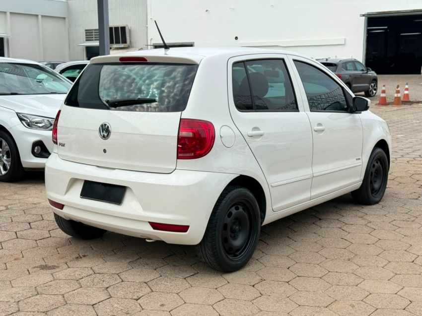 volkswagen fox 1.0 mi 8v flex 4p manual 20115