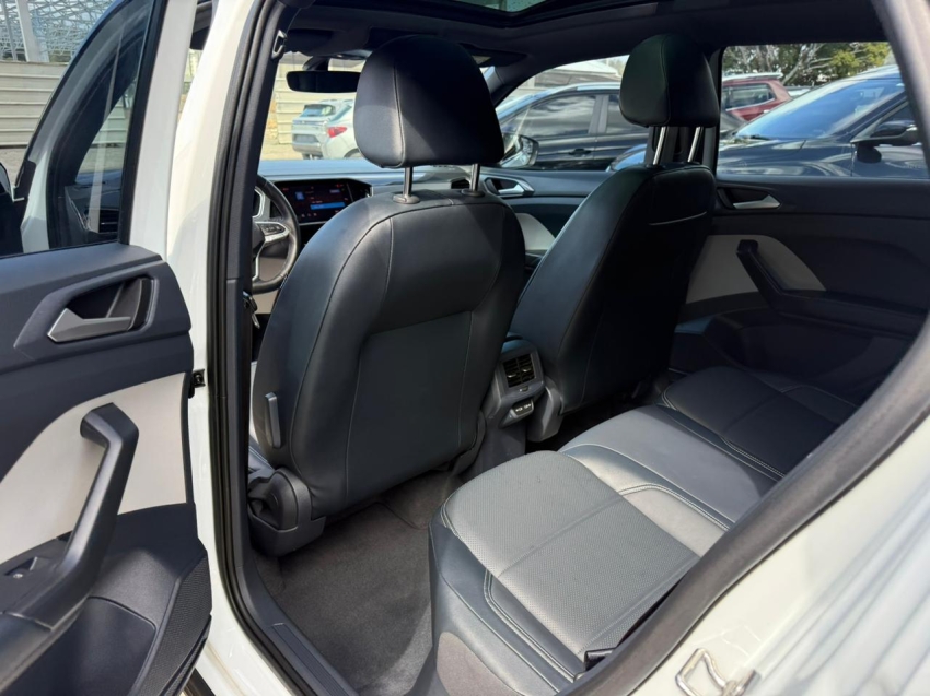 volkswagen t-cross 1.4 250 tsi total flex highline automatico 4p 20239