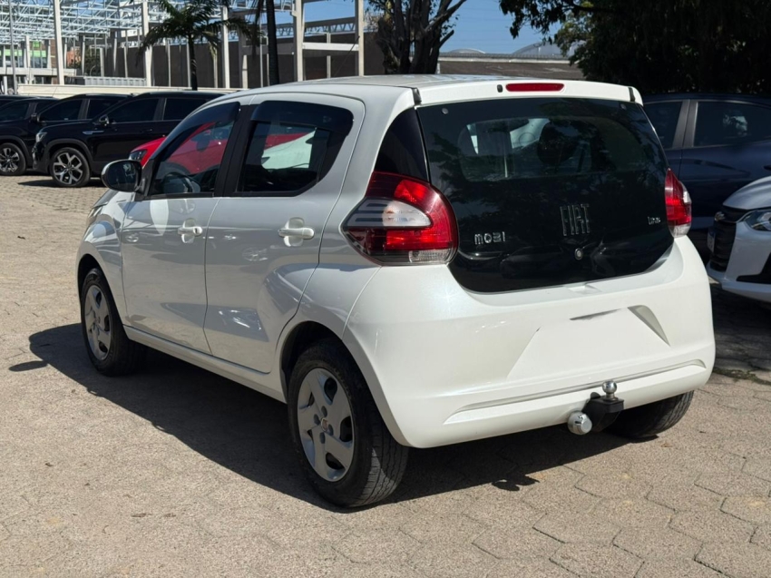 fiat mobi 1.0 evo flex like. manual 4p 20183