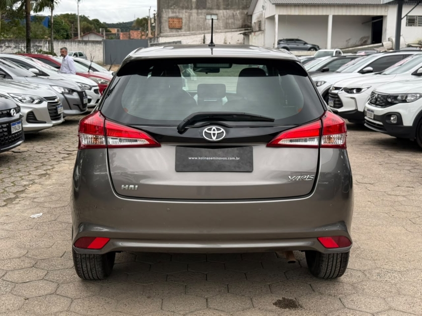 toyota yaris 1.3 16v flex xl multidrive 4p automatico 20204