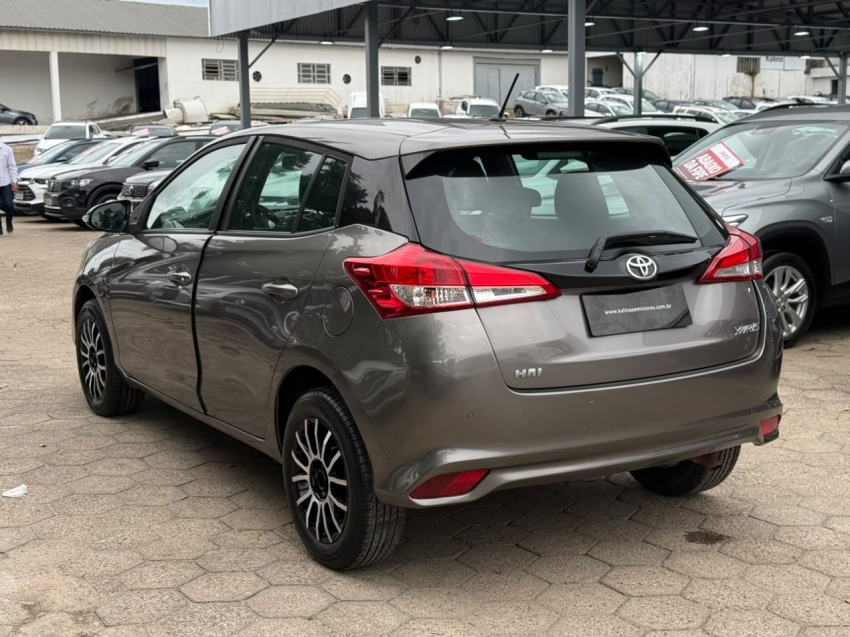 toyota yaris 1.3 16v flex xl multidrive 4p automatico 20203