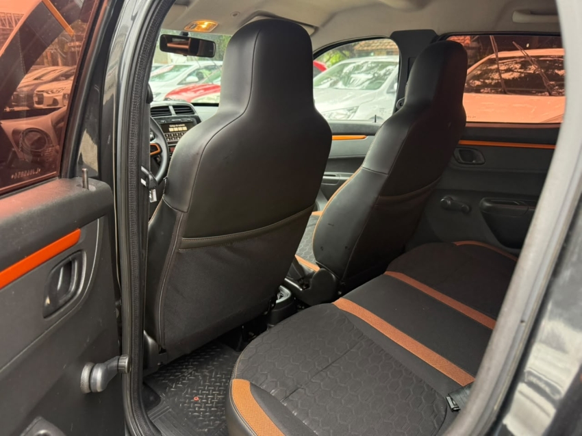 renault kwid 1.0 12v sce flex outsider manual 4p 20208