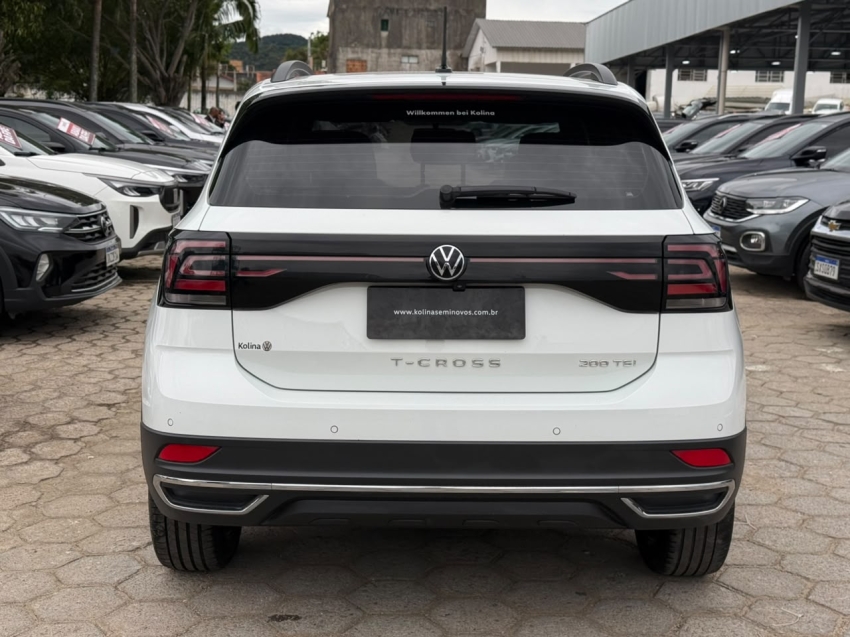 volkswagen t-cross 1.0 200 tsi total flex comfortline automatico 4p 20234