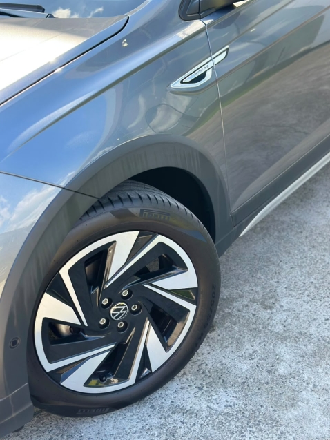 volkswagen nivus 1.0 200 tsi total flex highline automatico 4p 20257