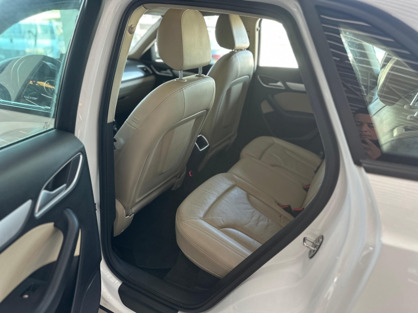 audi q3 1.4 tfsi ambition flex 4p s tronic 1.3 gasolina 5p automatico 2018