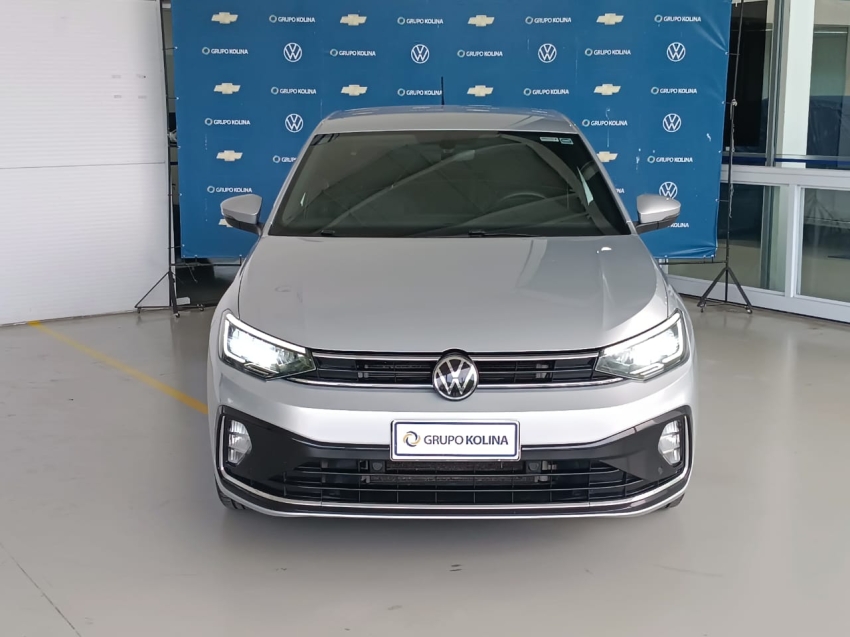 volkswagen virtus 1.0 200 tsi highline automatico flex 5p 2024