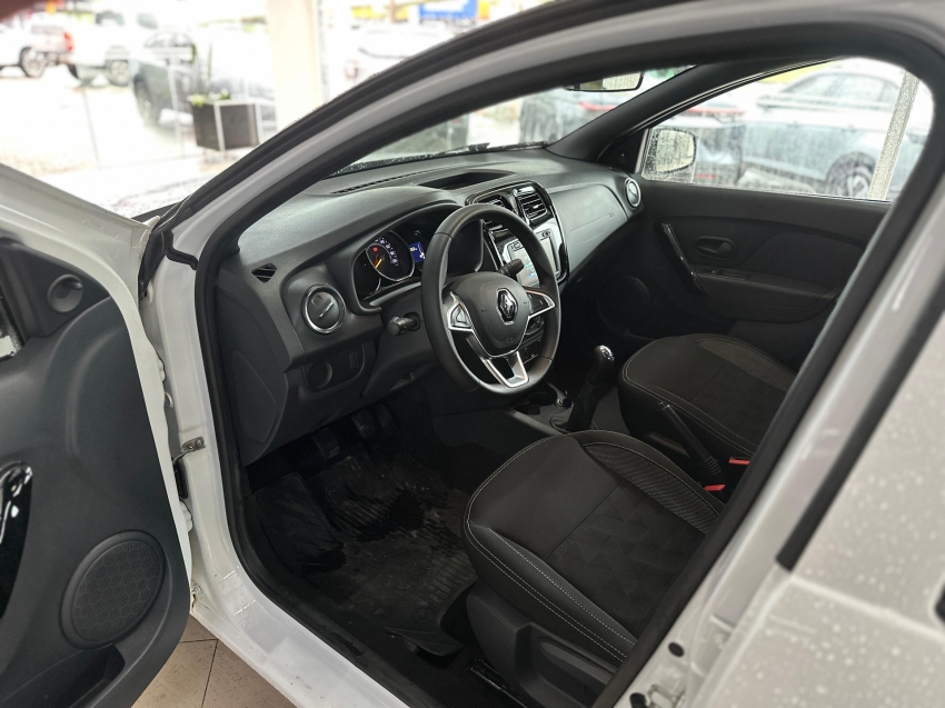 renault logan 1.0 12v sce flex zen manual 5p 2024