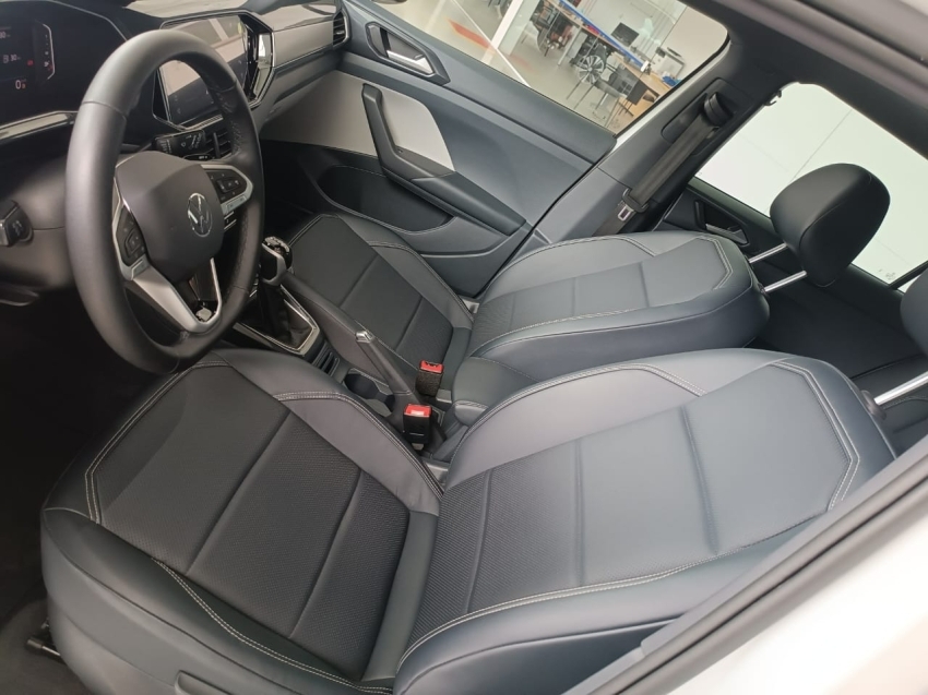 volkswagen t-cross 1.4 250 tsi total flex highline automatico 2024