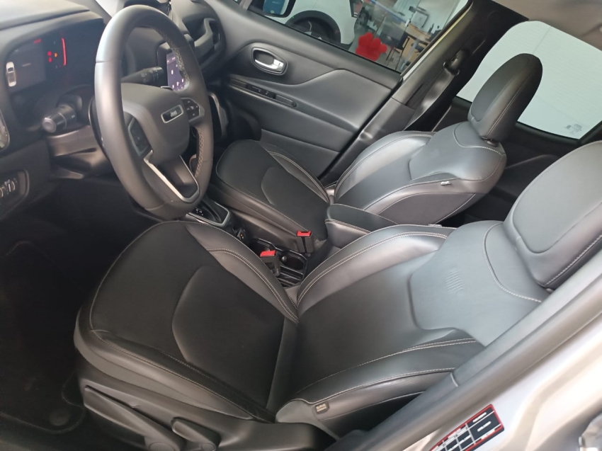jeep renegade 1.3 t270 turbo flex longitude at6 5p automatico 2022