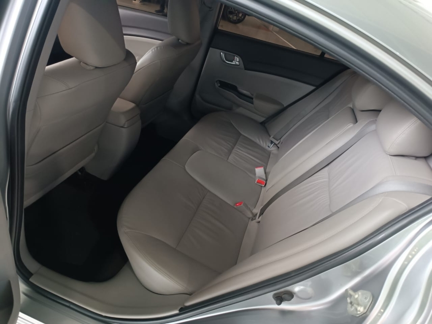 honda civic 2.0 lxr 16v flex 4p automatico 1.9 5p 2014