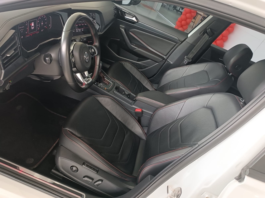 volkswagen jetta 2.0 350 tsi gasolina gli dsg 1.9 5p automatico 2019