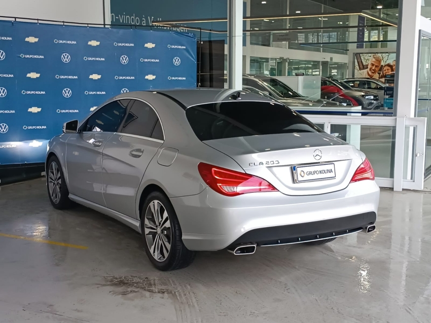 mercedes-benz cla 200 1.6 urban 16v gasolina 4p automatico 5p 2015