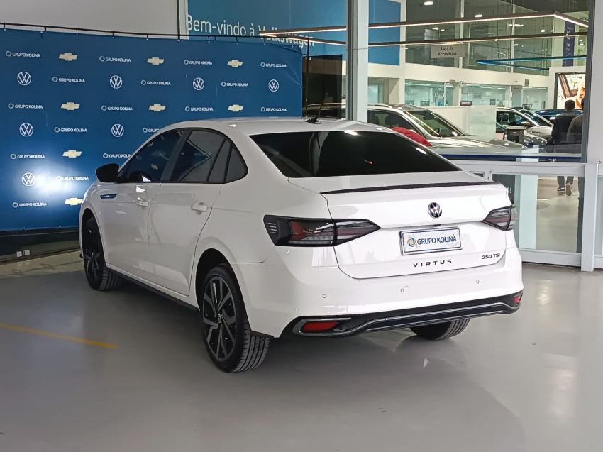 volkswagen virtus 1.4 250 tsi exclusive automatico 1.3 flex 5p 2024