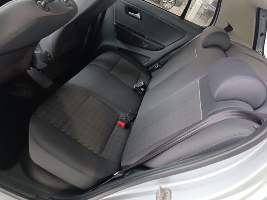 volkswagen fox 1.6 msi comfortline 8v flex 4p automatizado 1.5 5p automatico 2017