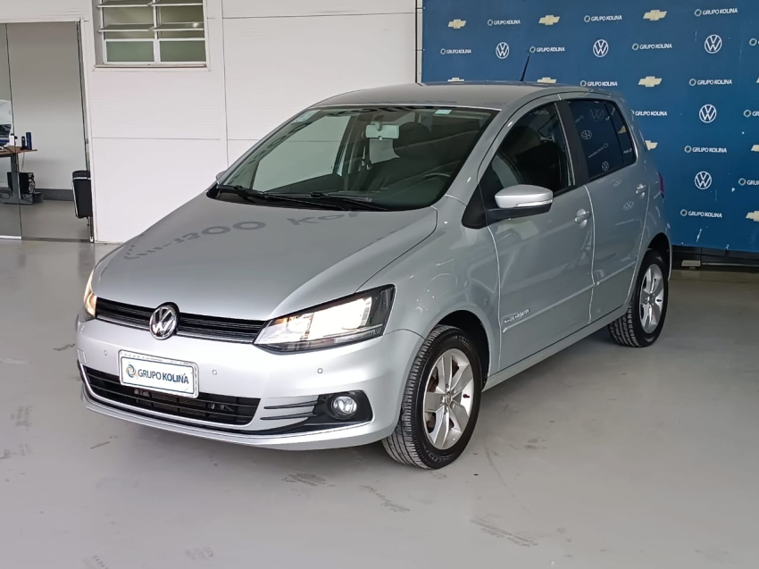 volkswagen fox 1.6 msi comfortline 8v flex 4p automatizado 1.5 5p automatico 2017