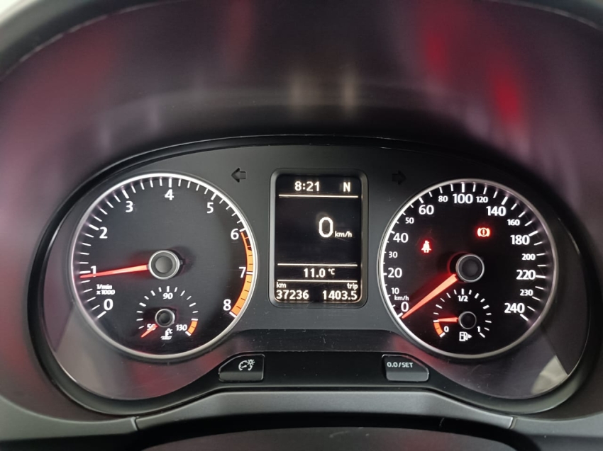 volkswagen fox 1.6 msi comfortline 8v flex 4p automatizado 1.5 5p automatico 2017