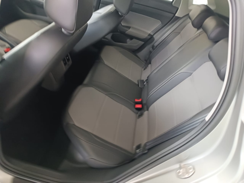 volkswagen polo 1.0 200 tsi highline automatico flex 5p 2021