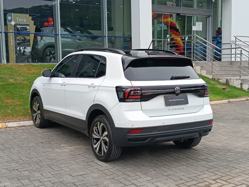 volkswagen t-cross 1.0 200 tsi total flex sense automatico 5p 20233 volkswagen t-cross 1.0 200 tsi total flex sense automatico 5p 20233