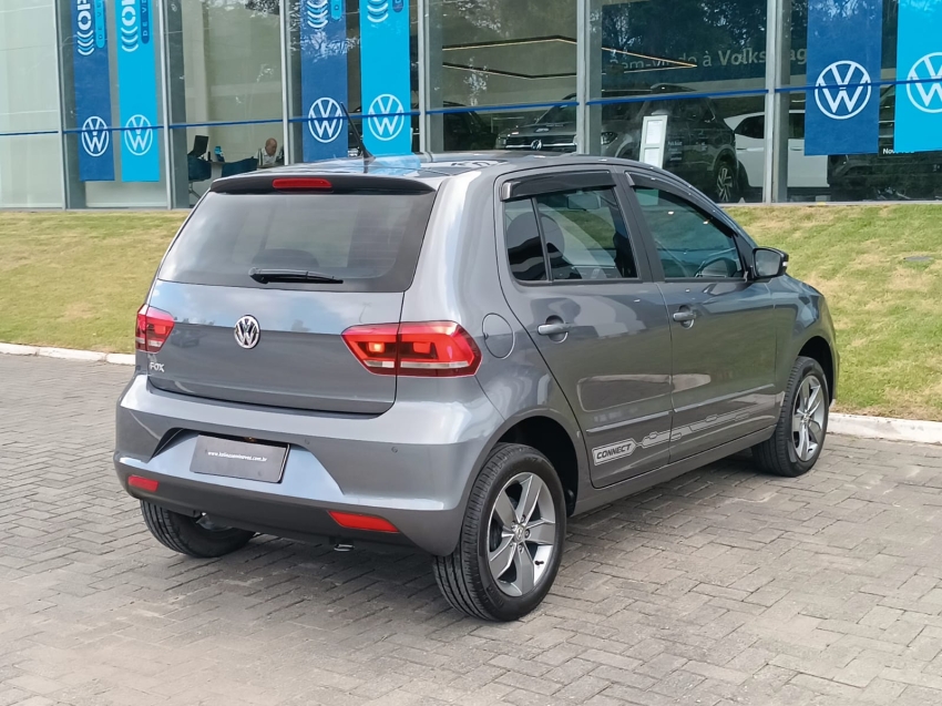 volkswagen fox 1.6 msi total flex connect 4p manual 1.5 5p 2020