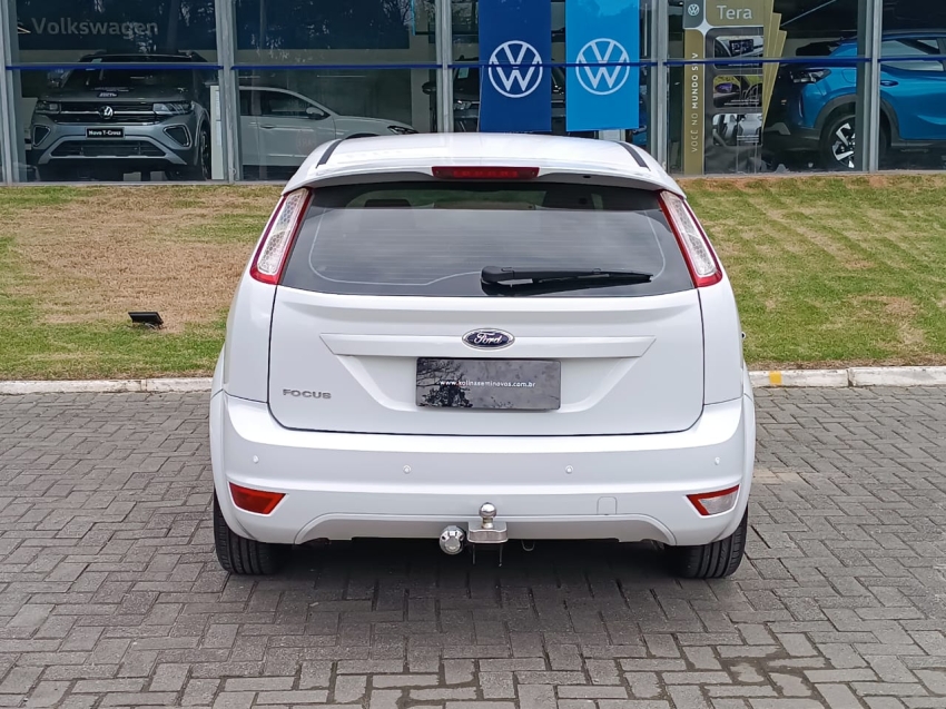 ford focus 2.0 glx 16v flex 4p automatico 1.9 5p 2013