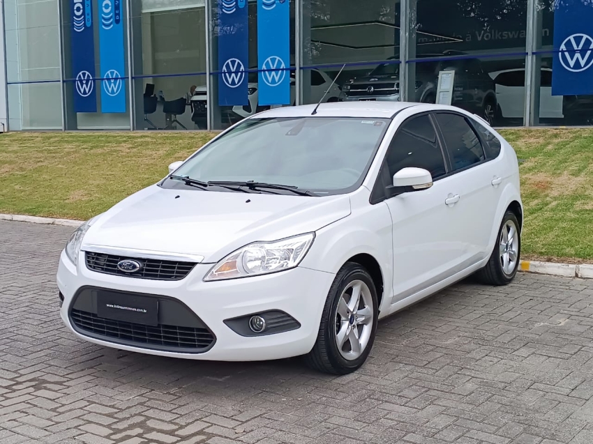 ford focus 2.0 glx 16v flex 4p automatico 1.9 5p 2013