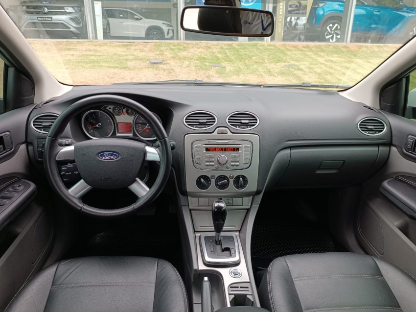 ford focus 2.0 glx 16v flex 4p automatico 1.9 5p 2013