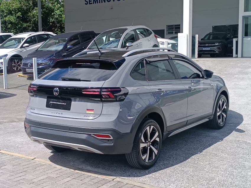 volkswagen nivus 1.0 200 tsi total flex highline automatico 5p 20225 volkswagen nivus 1.0 200 tsi total flex highline automatico 5p 20225