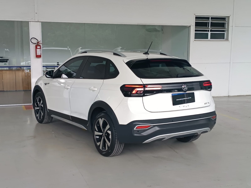 volkswagen nivus 1.0 200 tsi total flex highline automatico 5p 2021