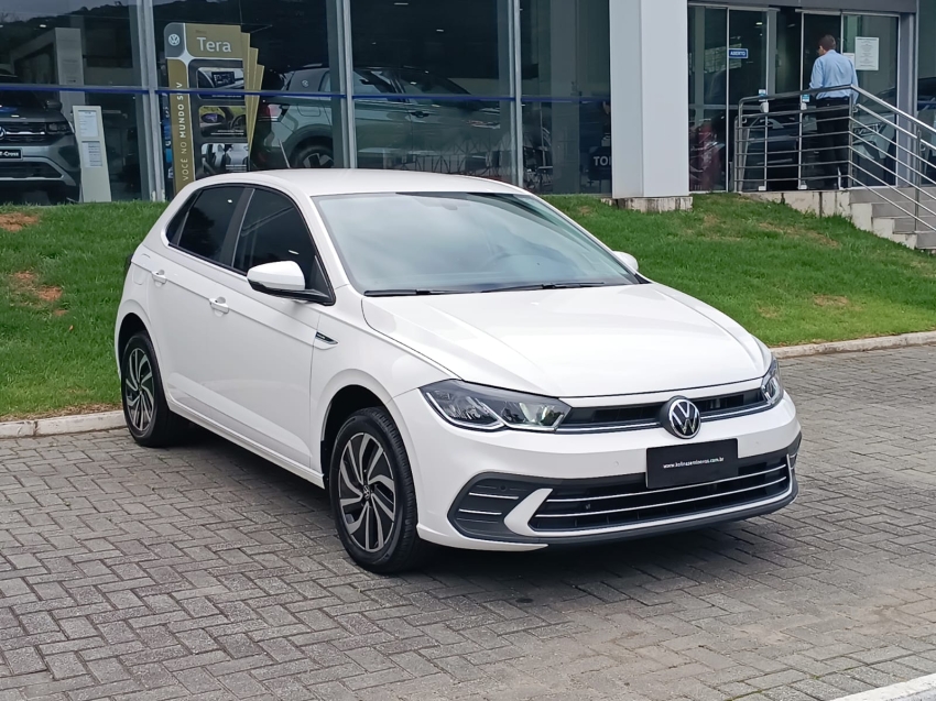volkswagen polo 1.0 170 tsi highline automatico flex 5p 2025
