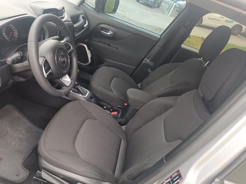 jeep renegade 1.8 16v flex 4p automatico 1.7 5p 20216