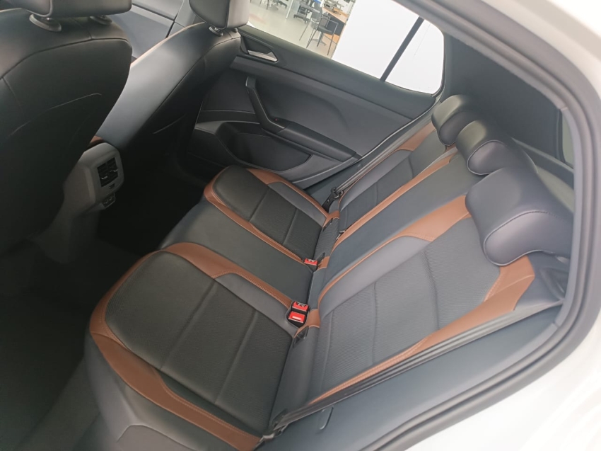 volkswagen t-cross 1.0 200 tsi total flex comfortline automatico 5p 20218