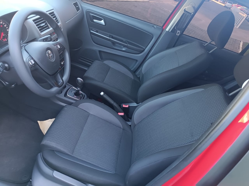 volkswagen fox 1.6 msi total flex connect 4p i-motion 1.5 5p manual 20196