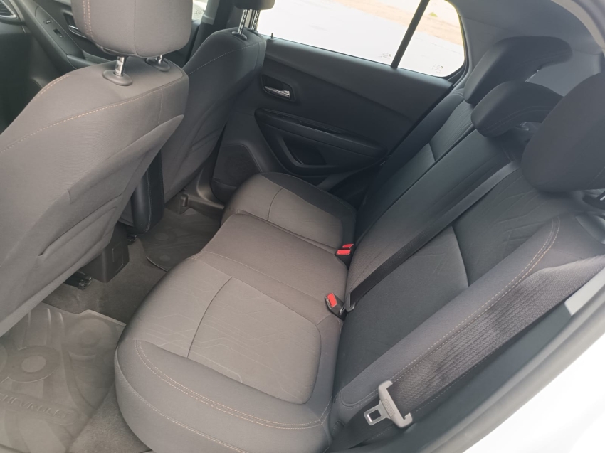 chevrolet tracker 1.4 16v turbo flex lt automatico 1.3 5p 20198