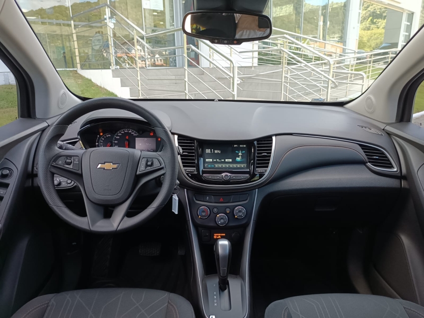 chevrolet tracker 1.4 16v turbo flex lt automatico 1.3 5p 20196
