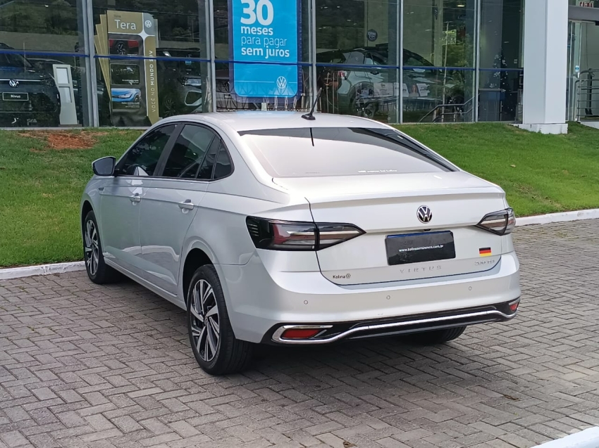 volkswagen virtus 1.0 200 tsi highline automatico flex 5p 20233
