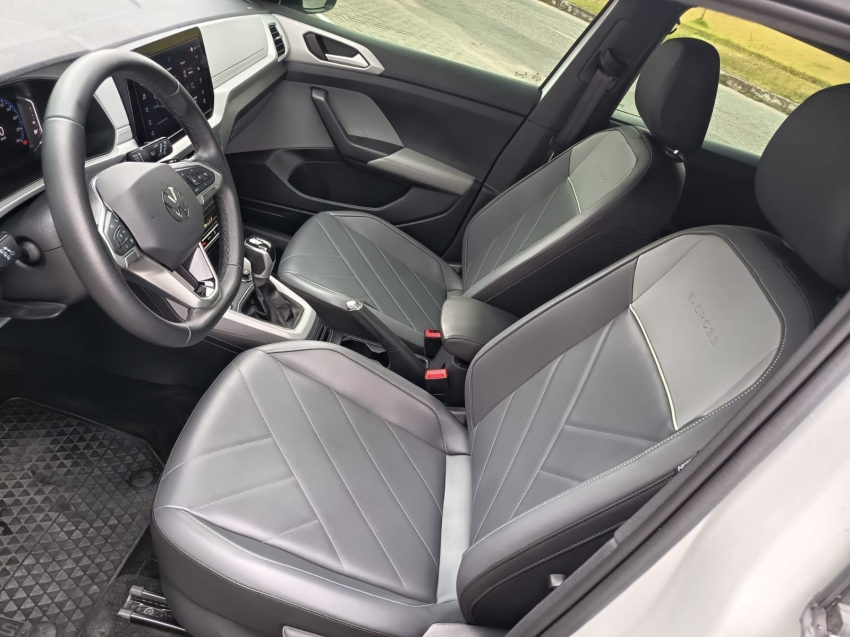 volkswagen t-cross 1.0 200 tsi total flex comfortline automatico 5p 20256
