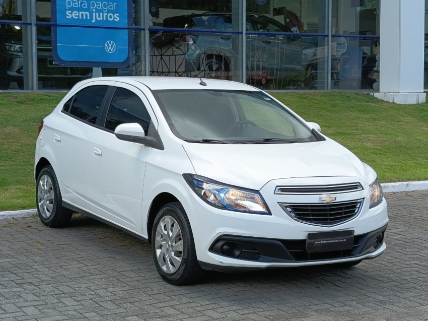 chevrolet onix 1.4 mpfi lt 8v flex 4p manual 5p 2014