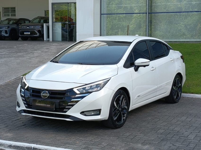 nissan versa 1.6 16v flex exclusive xtronic 1.5 5p automatico 20242